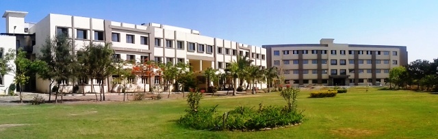 Diploma%20Engineering%20Colleges%20in%20Gujarat_01.jpg