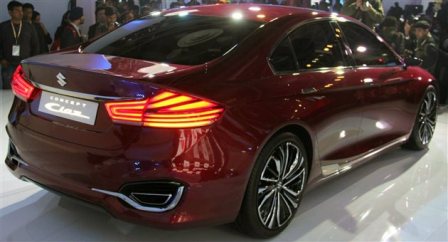 Maruti-Suzuki-Ciaz-Right-Rear.jpg