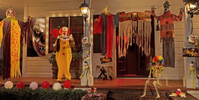 Halloween%202014%20Decorations_05.jpg