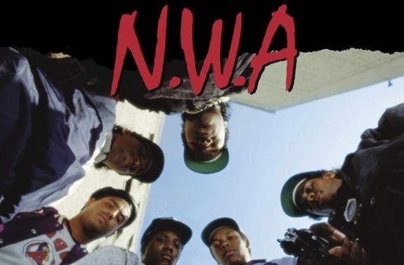 Straight%20Outta%20Compton.jpg