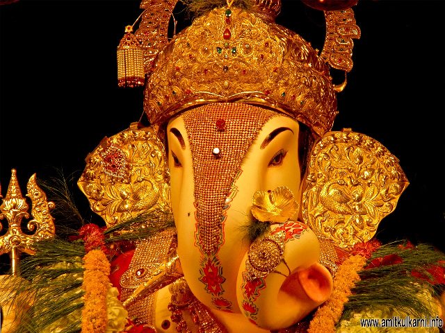 Ganpati%20visarjan%20Dagdusheth_02.jpg