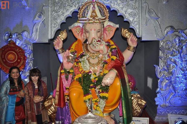 Ganpati%20visarjan%20-%20Andhericha%20Raja_02.JPG