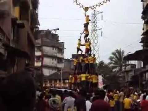 Swastik%20Mahila%20Dahihandi%20Pathak%20_01.jpg