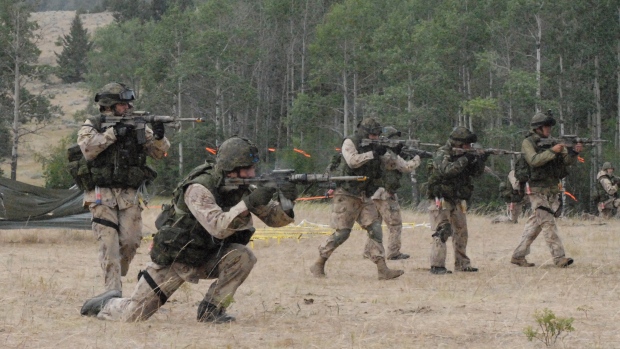 US%20Military%20Fight_02.JPG