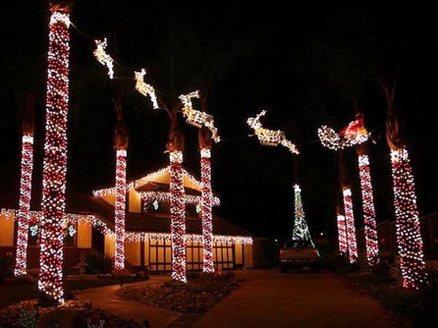Christmas%20Decorations_04.jpg