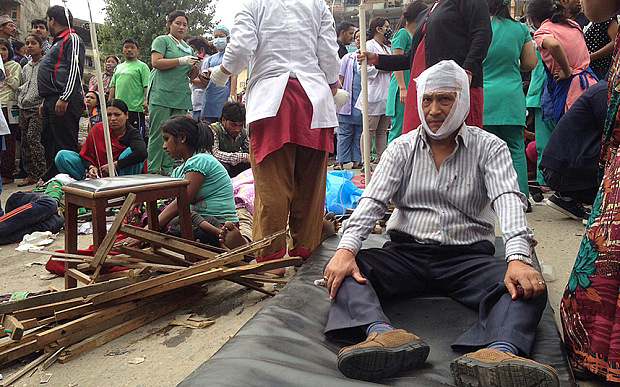 Earthquake%20hits%20Nepal_03.jpg