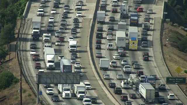 Las%20Vegas%20freeway.jpg