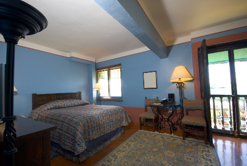 Numero-Uno-Guest-House-Ocean-Park-Puerto-Rico.jpg