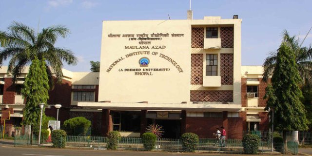 Admission_01.jpg