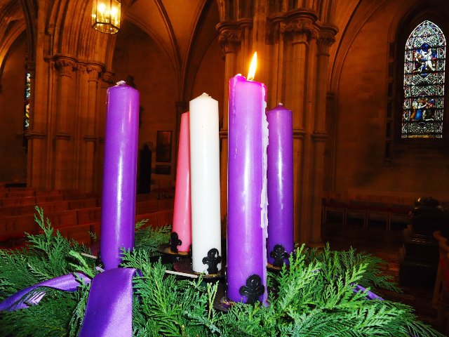 First%20Sunday%20of%20Advent%20Greetings_04.jpg