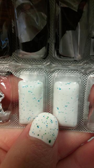 nail%20and%20gum(1).jpg