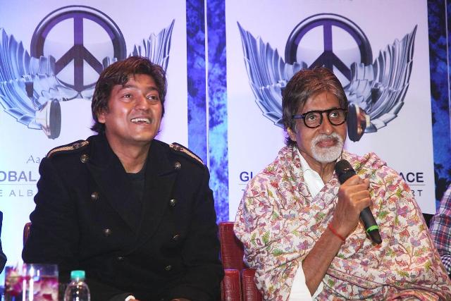 Amitabh-Bachchan-with-Aadesh-Shrivastav.JPG