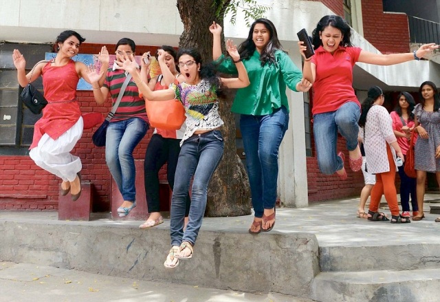girls-top-mah-ssc-result-2015.jpg