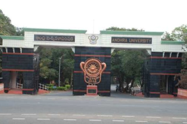 Andhra%20University%20SDE.jpg